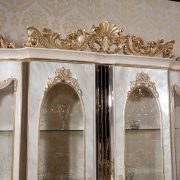OPULENT CREAM